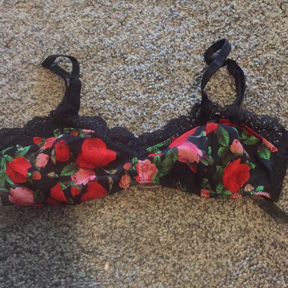 Nasty gal lace floral bralette